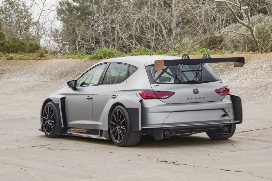  Cupra Leon TCR 2018 года  (фото 10 из 15)